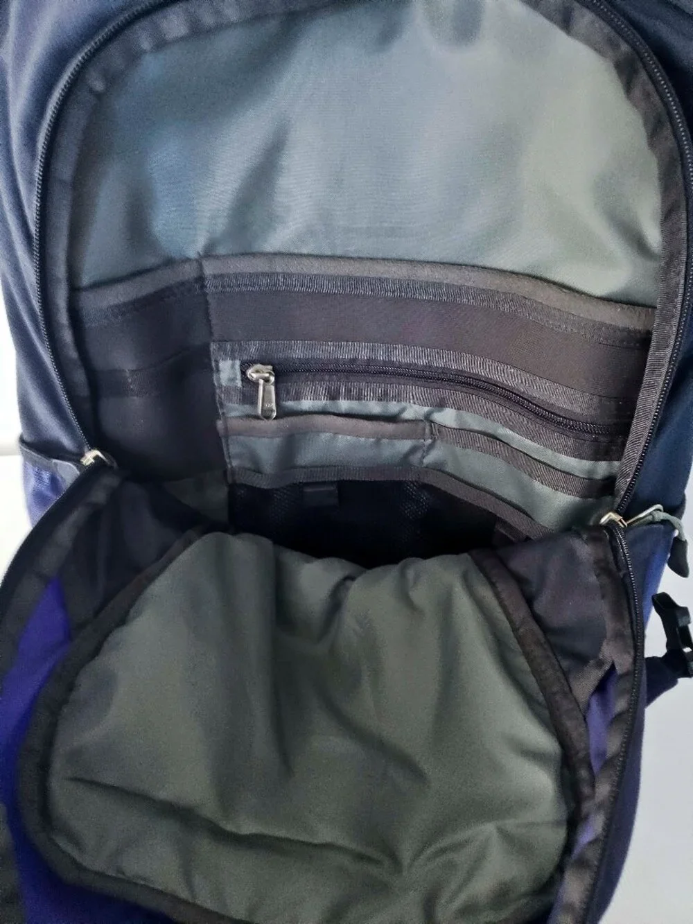 The North Face Unisex Blue/Purple Borealis Flexvent Backpack Laptop Bag